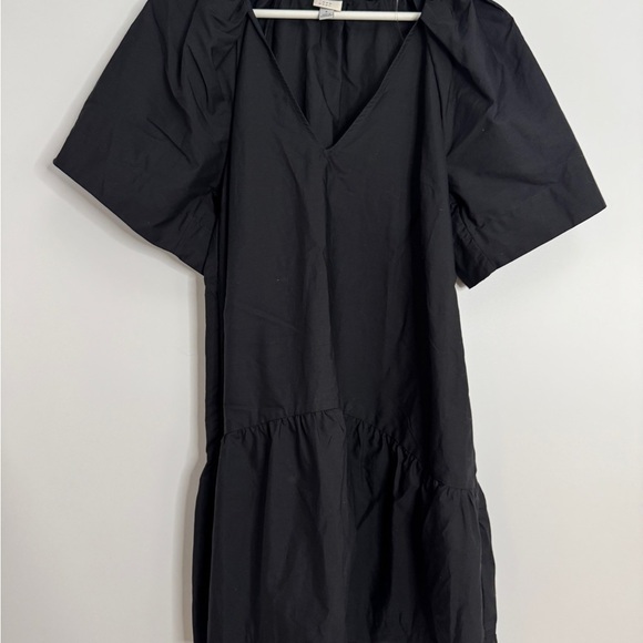 Black Tiered Mini Dress Size Small Minimalist V-Neck Babydoll Style - Picture 2 of 5